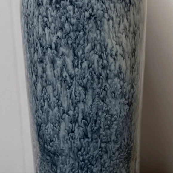 Vintage Royal Hickman "Petty" Glaze Pillow Vase